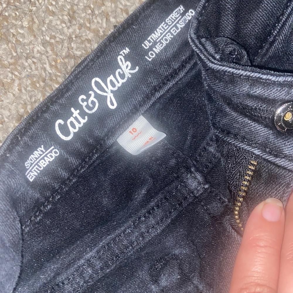 Used girls pants, no rips, has a paint spot on inside of bottom leg